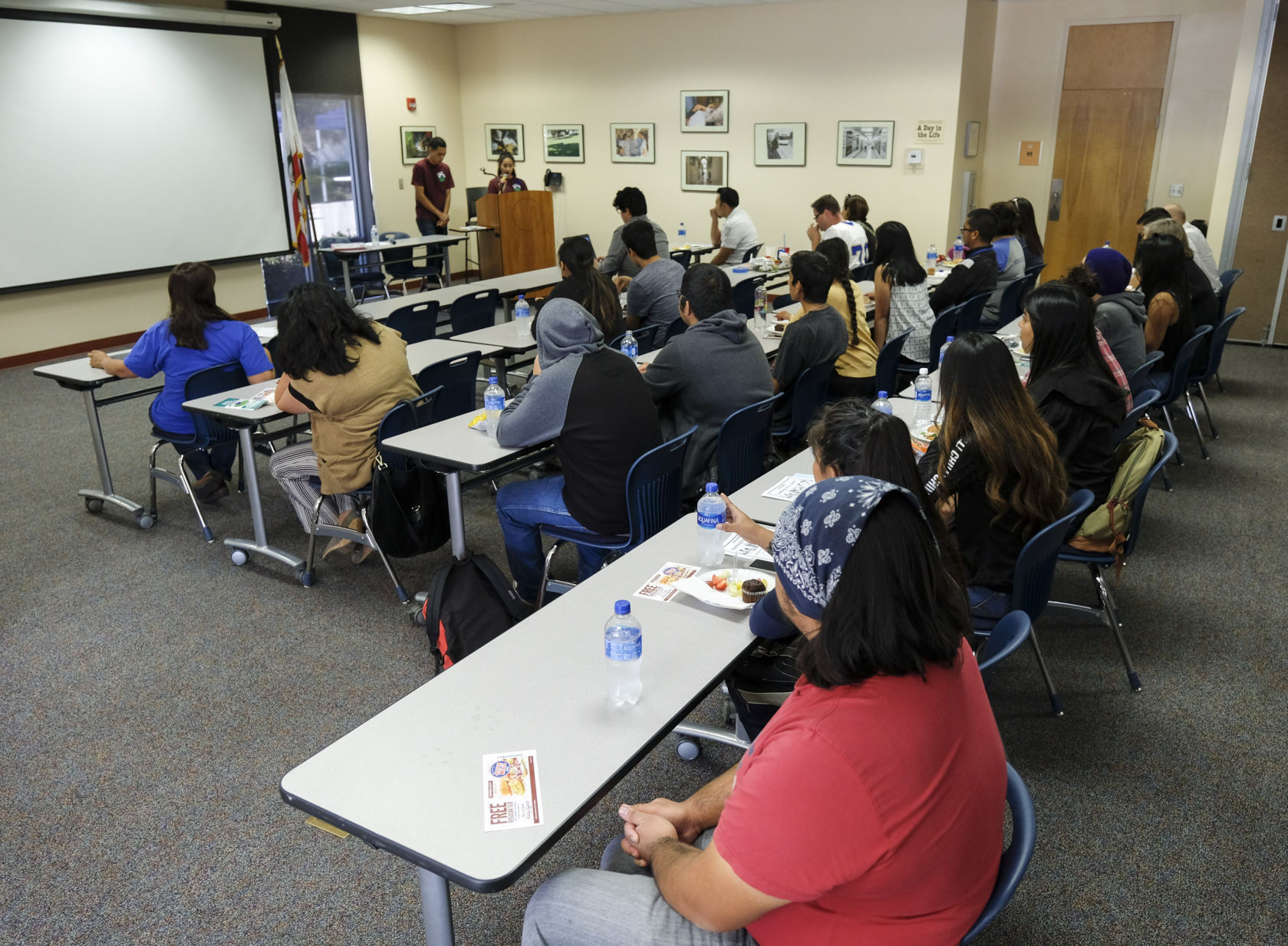 101817 DACA Week Hancock College 08.jpg